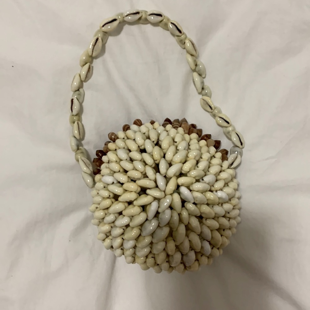 Tiny seashell purse